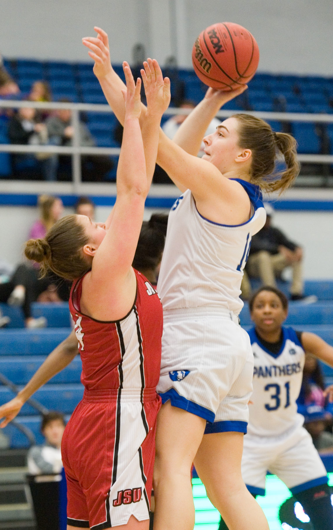 EIU women's basketball 02/01/18